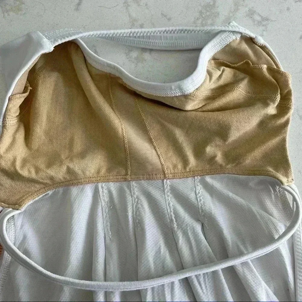 Lululemon top- white